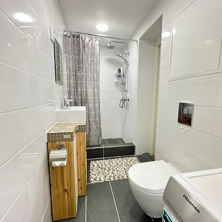 Penthouse Located Very Close To The Center